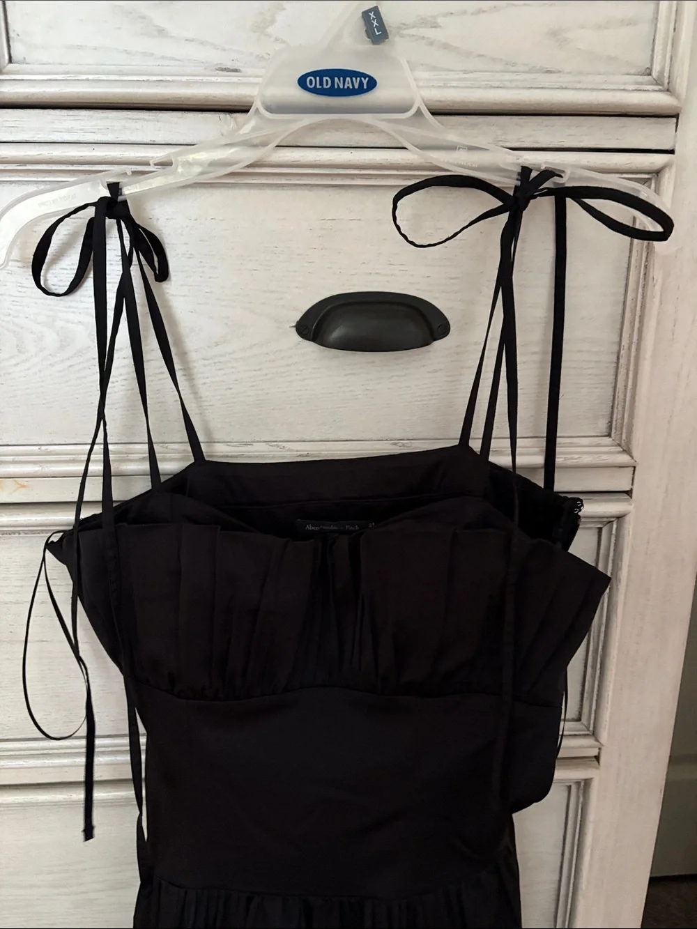 Abercrombie & Fitch flowing black